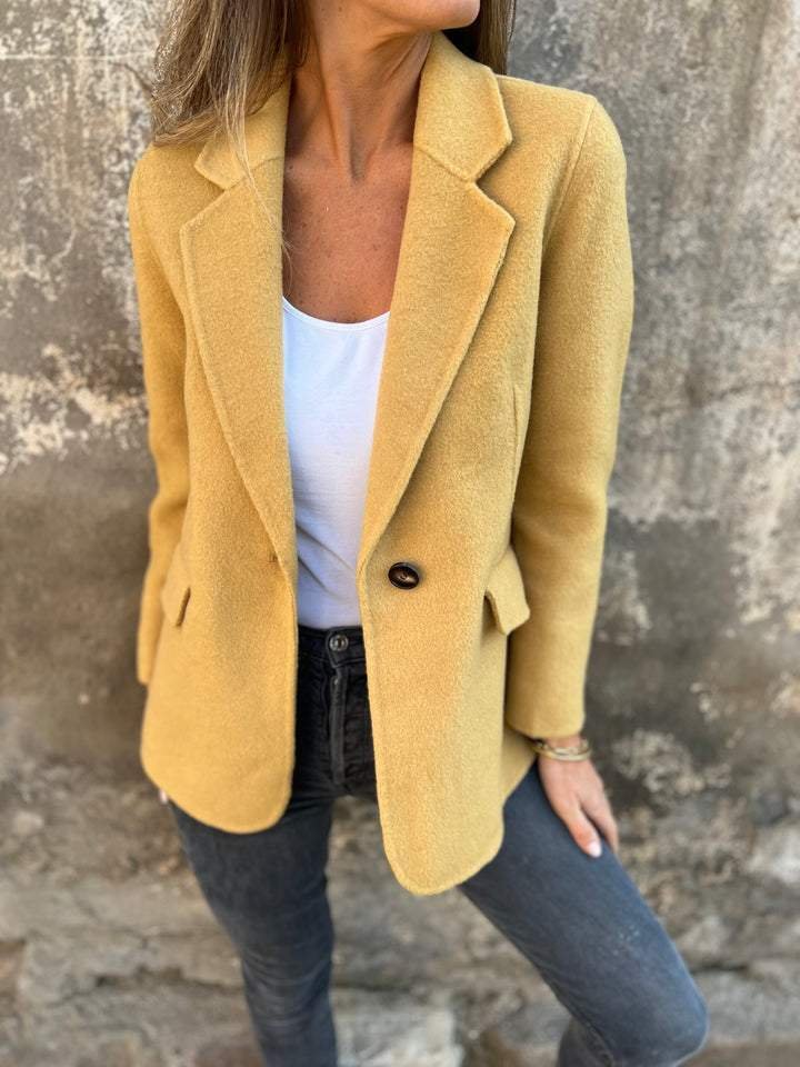 Clara | Timeless And Refined Women's Tailored Blazer