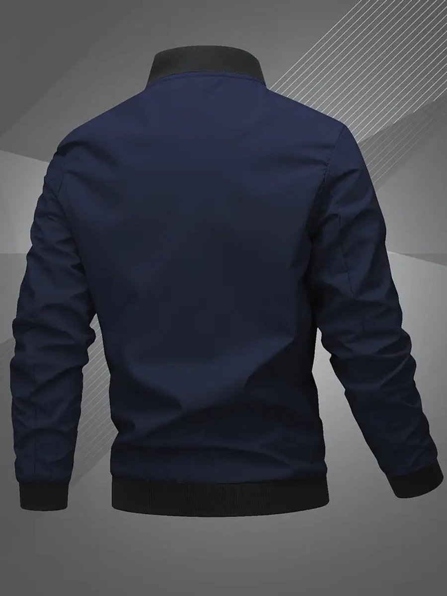 Oliver | Modern And Casual Athletic Bomber Jacket