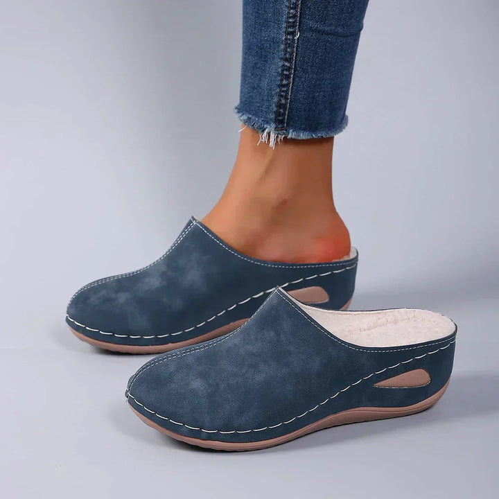 Rosie | Orthopedic House Slippers – Comfortable Slip-On Style