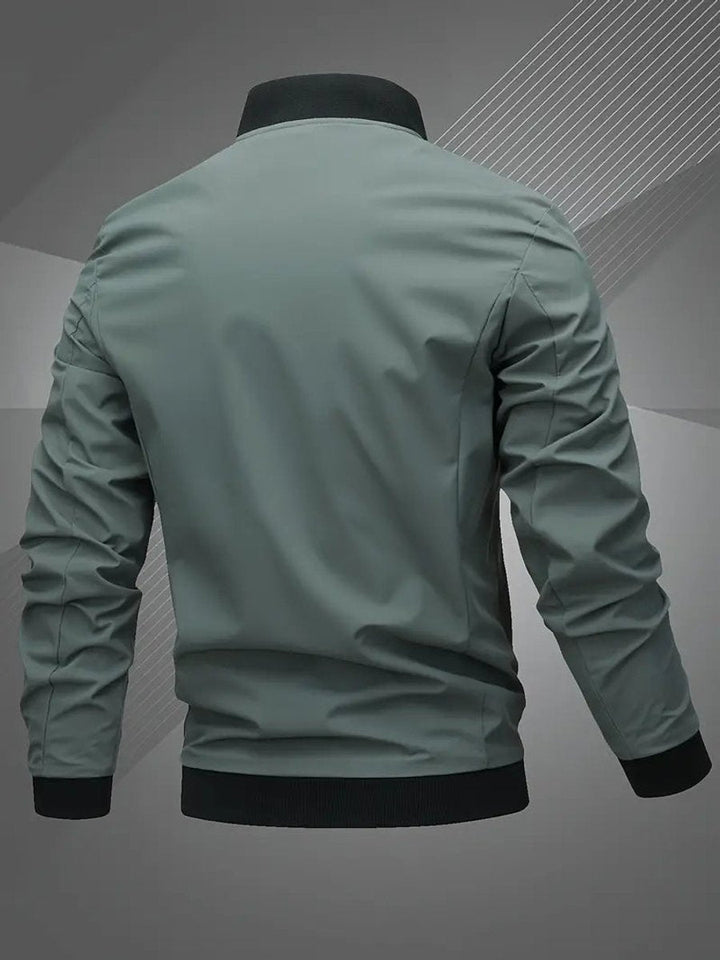 Oliver | Modern And Casual Athletic Bomber Jacket