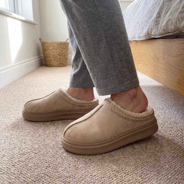 Snuggle | Winter Slippers – Plush-Lined Comfort for Women