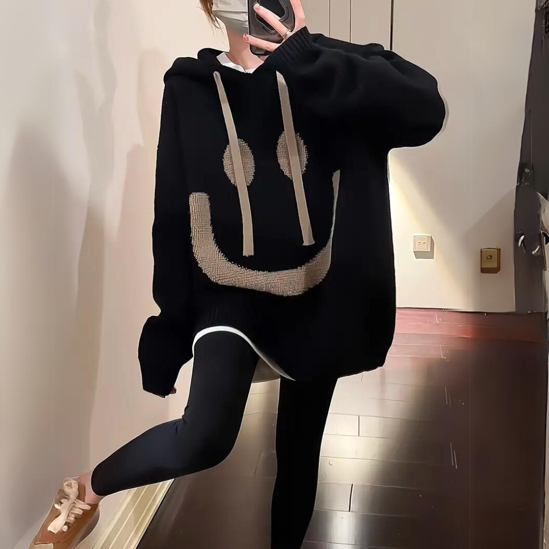 Vans | Oversized Hoodie with Smiley Face for Relaxed Style
