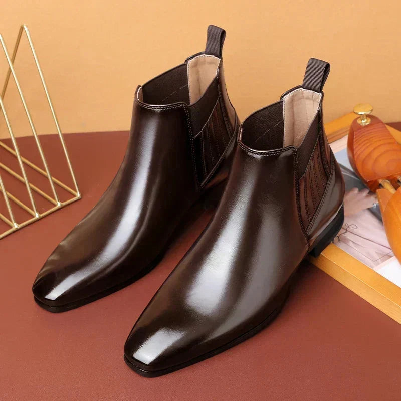 Madison | Lässige Chelsea-Stiefeletten mit spitzer Zehenpartie