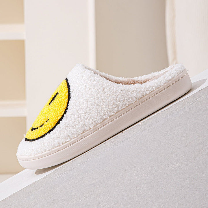 Caron | Unisex Slippers – Cozy Smiley Design for Home Use