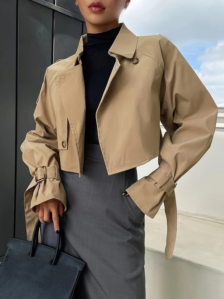 Sophie | Chic and Comfortable Short Trench Coat
