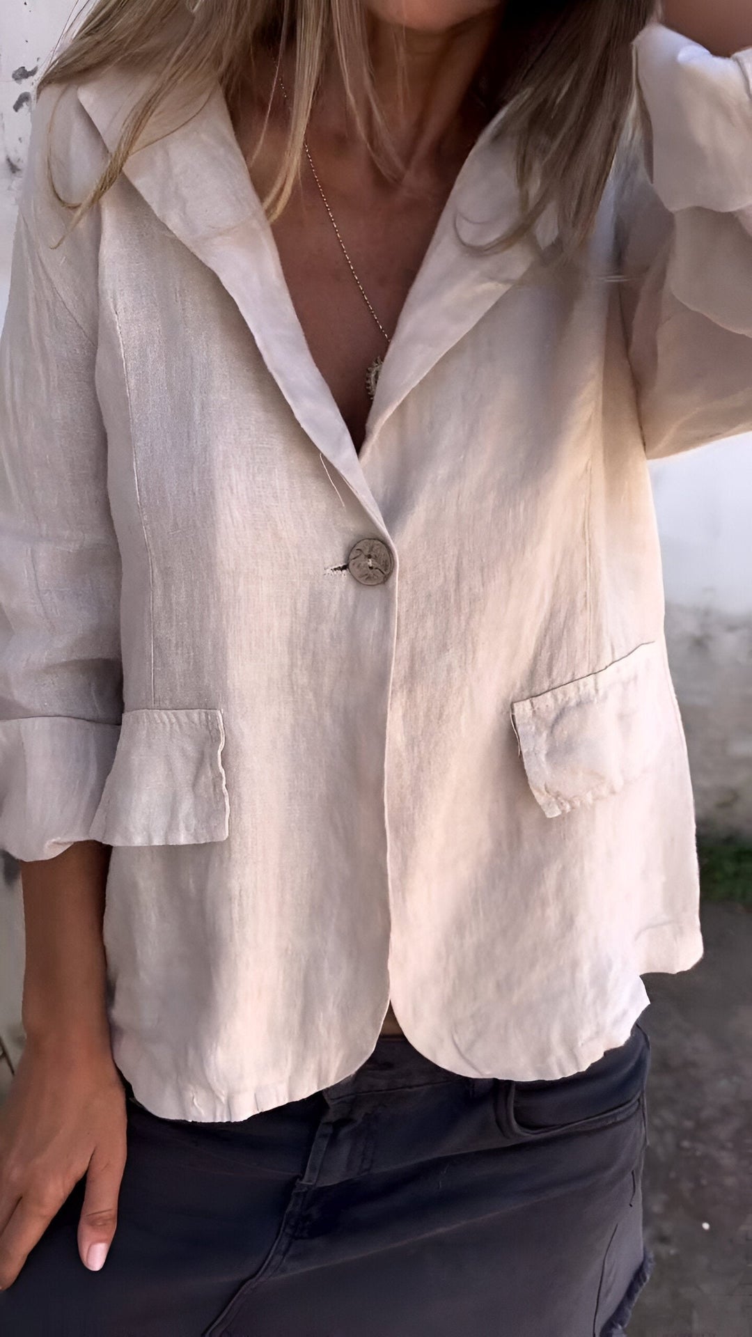 Sienna | Stylish And Lightweight Minimalist Blazer