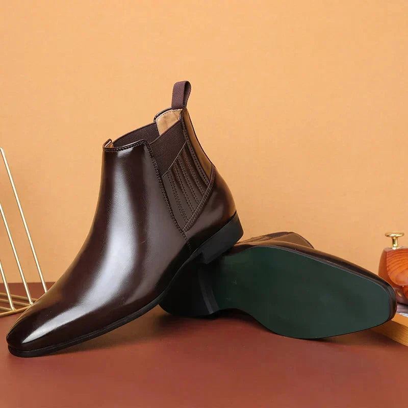 Madison | Lässige Chelsea-Stiefeletten mit spitzer Zehenpartie