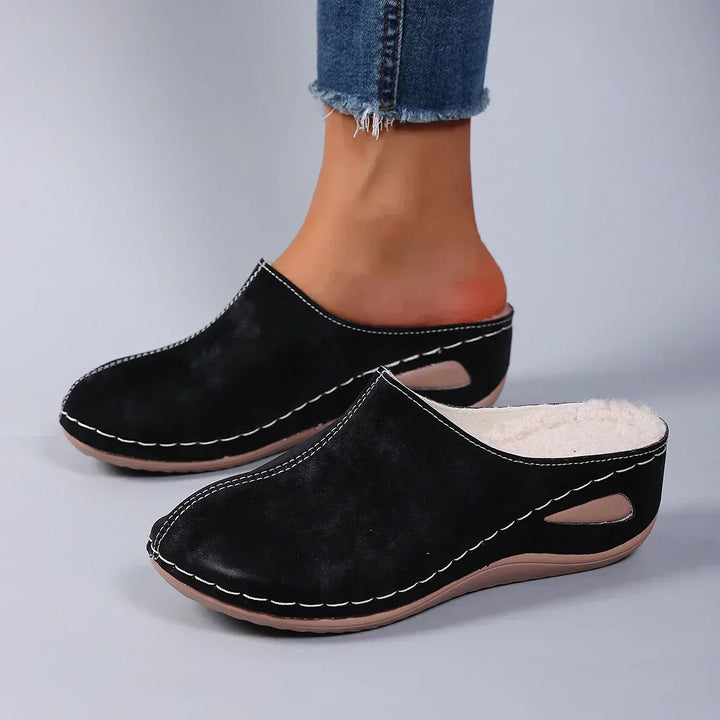 Rosie | Orthopedic House Slippers – Comfortable Slip-On Style