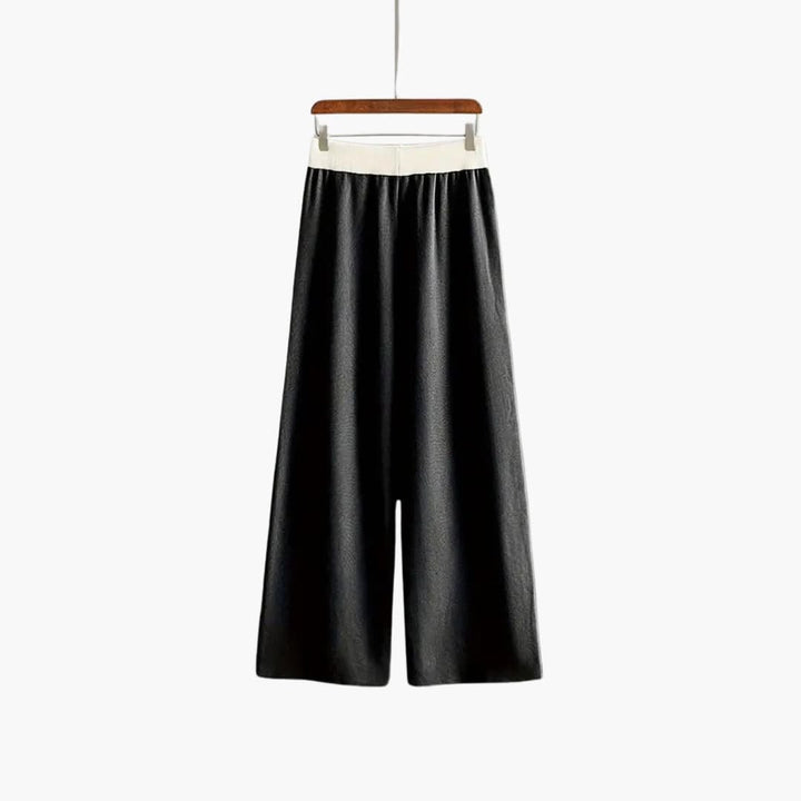 Viora | Sweater Set – V-Neck Design with Wide-Leg Trousers for Women