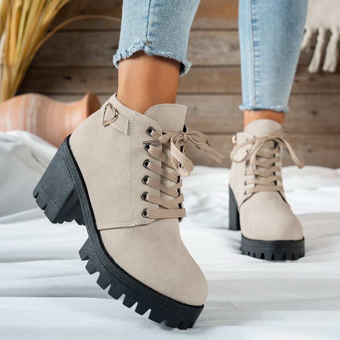 Emily | Moderne Schnürstiefeletten mit Blockabsatz