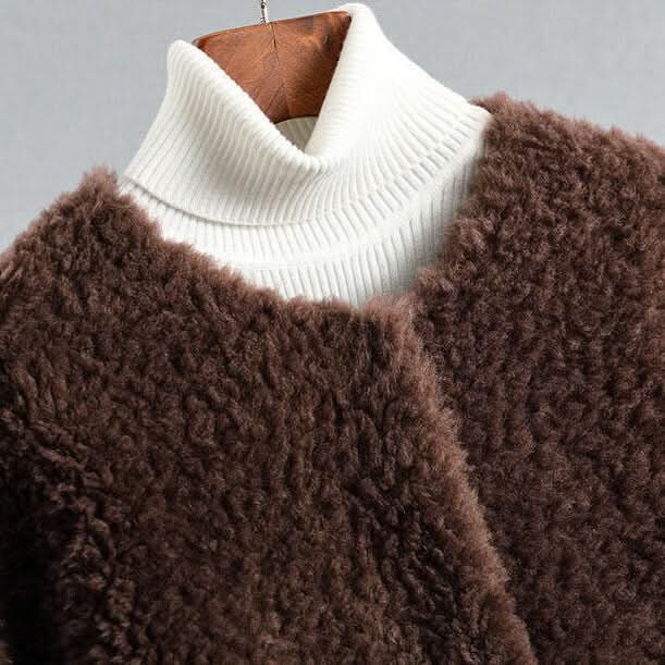 Hollmere | Shearling Coat – Luxurious Fluid Silhouette