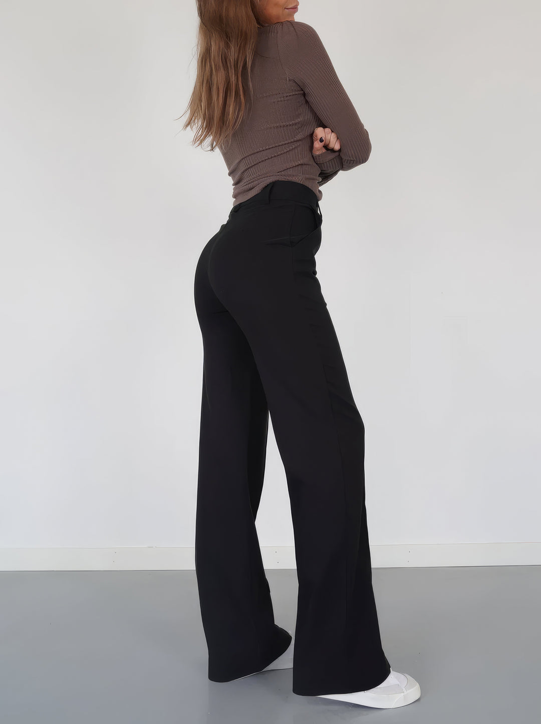 Chloe | Sophisticated And Relaxed Wide Leg Pants