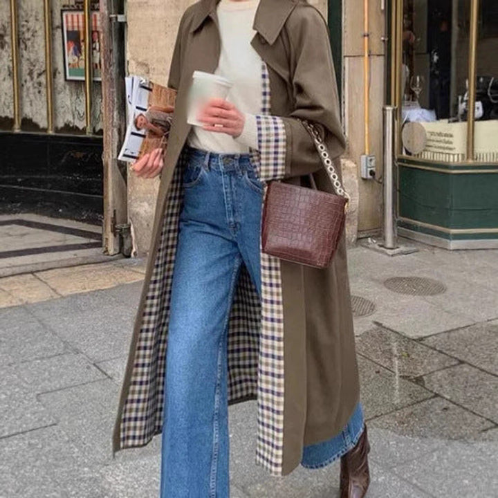 Harper | Comfortable And Chic Oversized Check Trench Coat