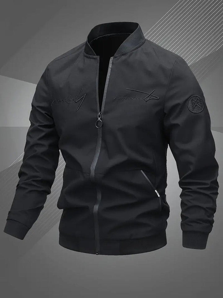 Oliver | Modern And Casual Athletic Bomber Jacket
