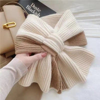 Hannah | Cozy and Stylish Short-Knit Winter Scarve