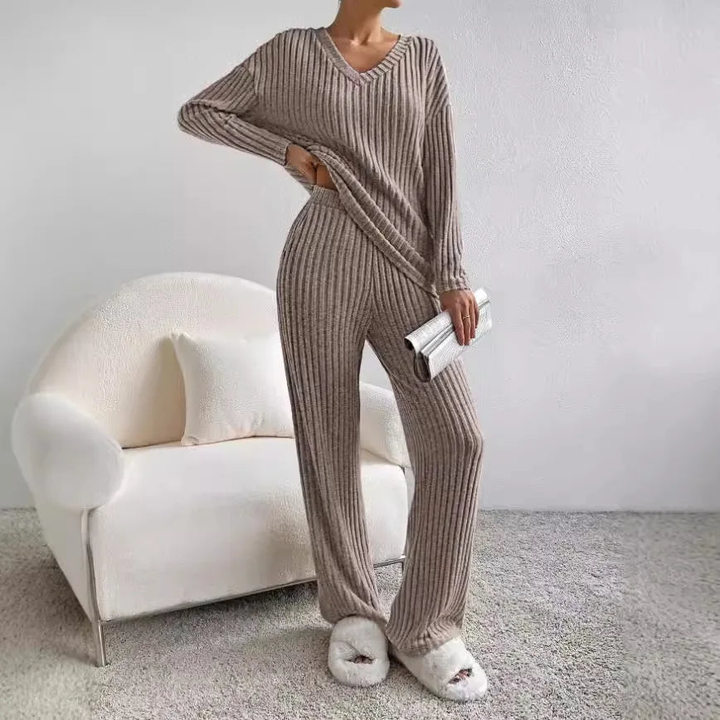 Lena | Relaxed And Comfortable Knitted Two Piece Set