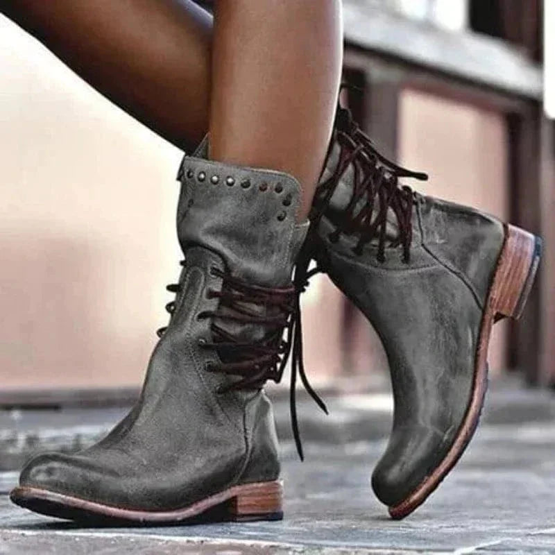 Sophia | Stivaletti western chic e versatili