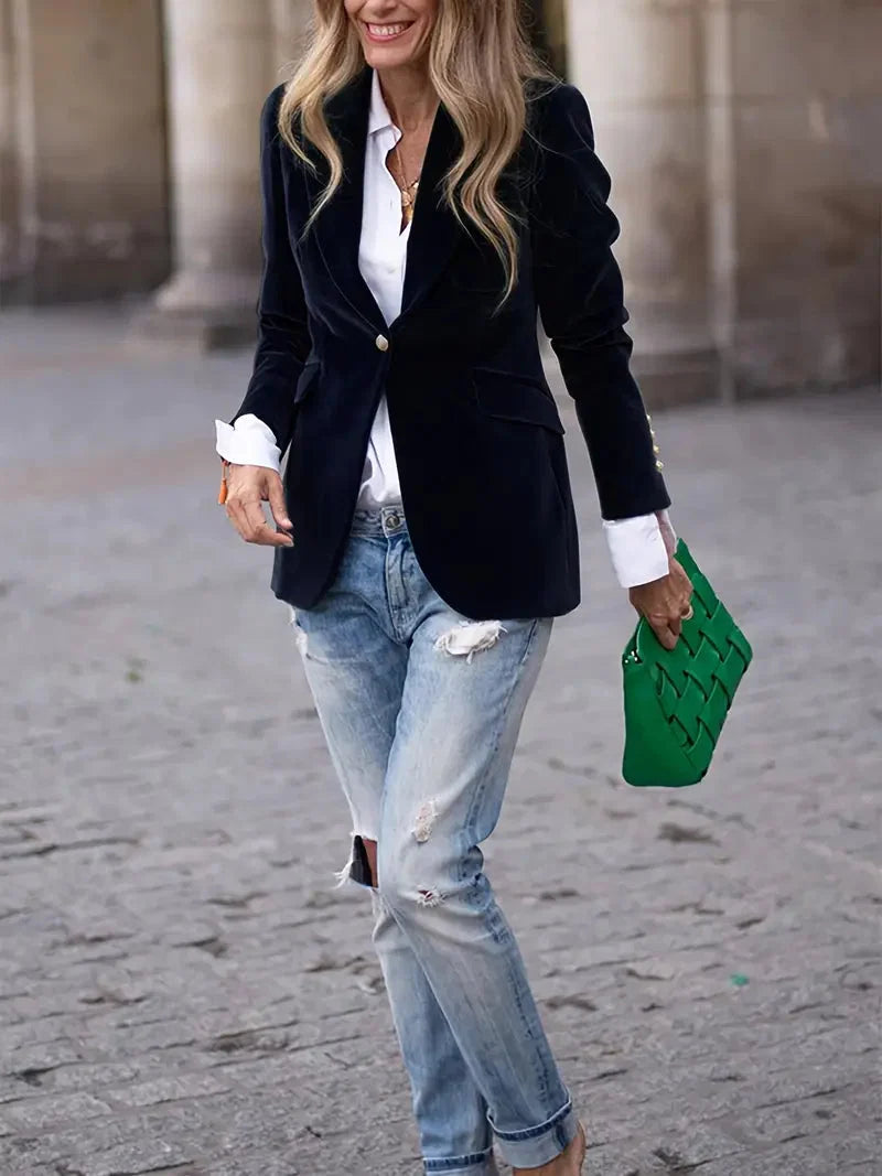 Seraphina | Comfortable And Versatile Velvet Blazer
