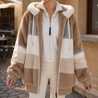 Martina | Manteau en fausse fourrure color block audacieux et stylé