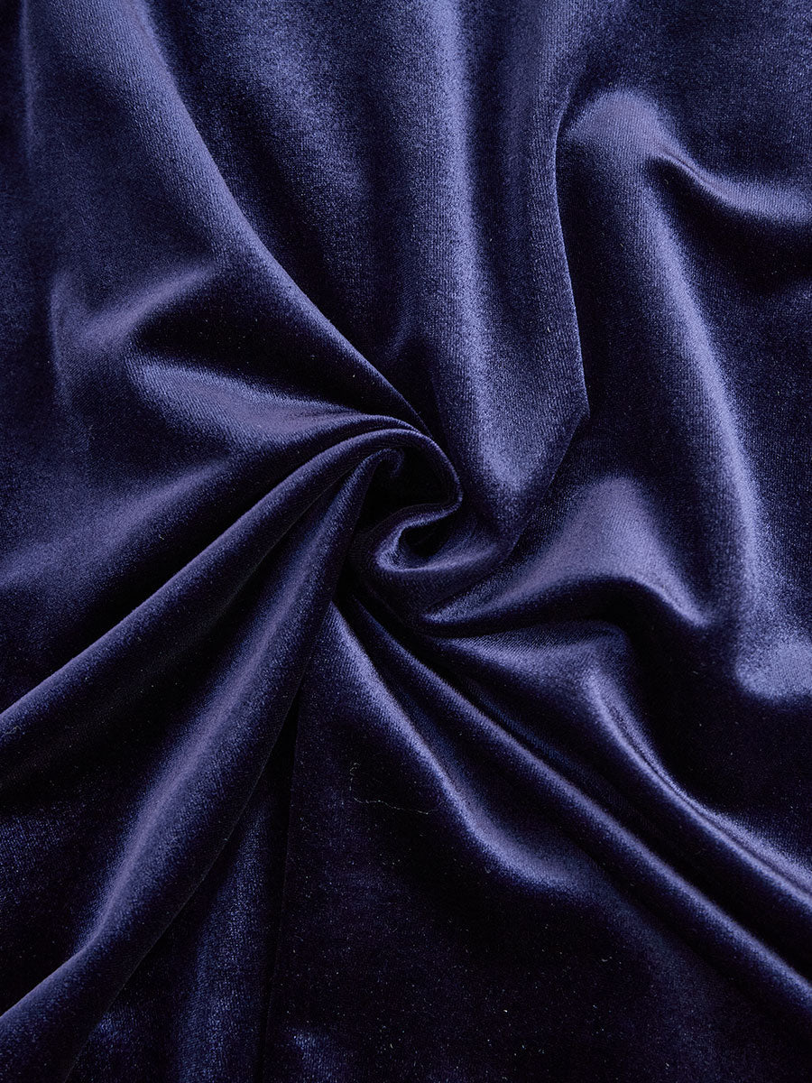 Alina  Luxurious and Timeless Velvet Midi Dress 5