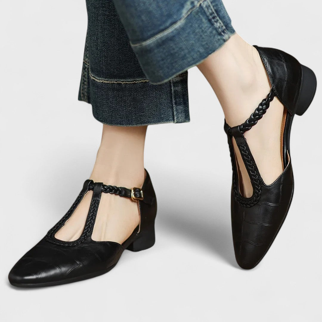 Amelia | Elegant and Orthopedic Leather Flats 5