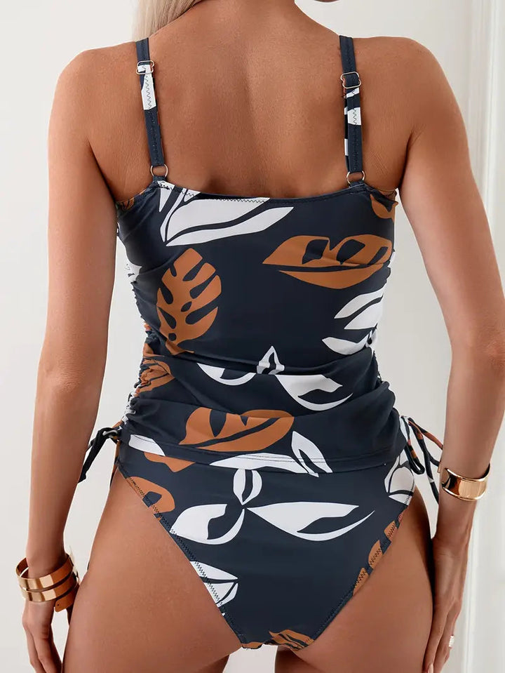 Ava | Flattering And Comfortable Tropical V-Neck Tankini Set 1