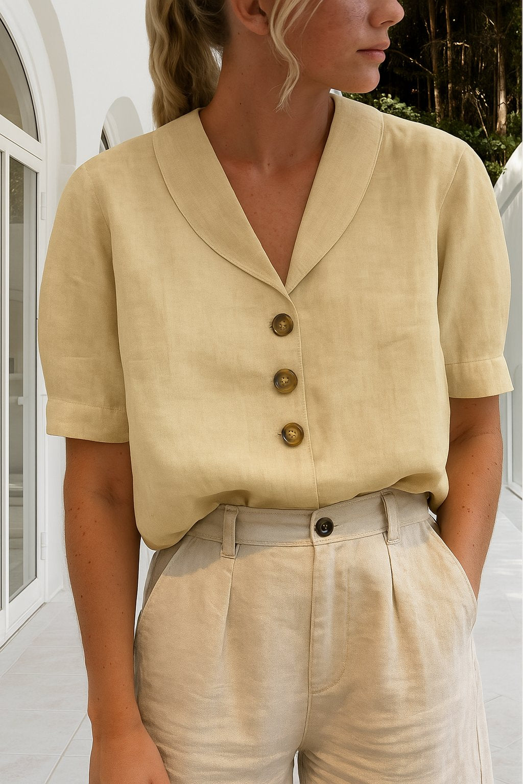 Charlotte | Comfortable And Polished Short-Sleeve Collared Blouse 1