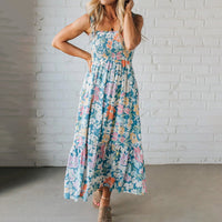 Emma| Elegantes gestuftes Maxikleid mit floraler Raffung