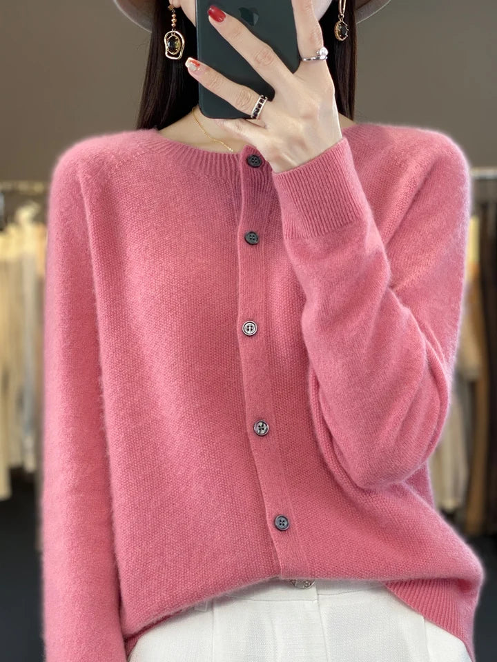 Daisy | Timeless & Sophisticated Women's Buttoned Cardigan 7
