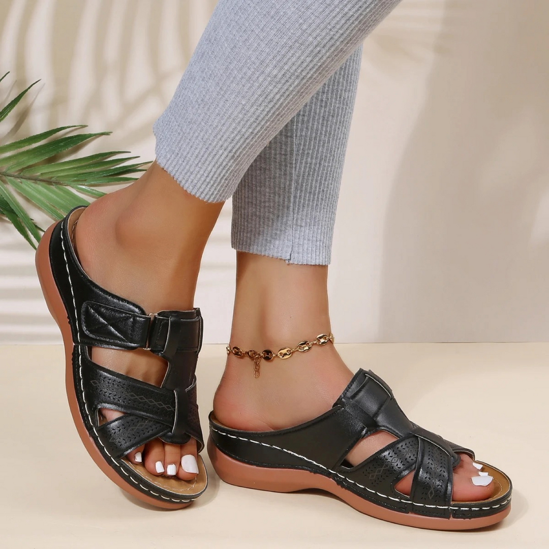 Fiorella | Orthopedic Sandals 0