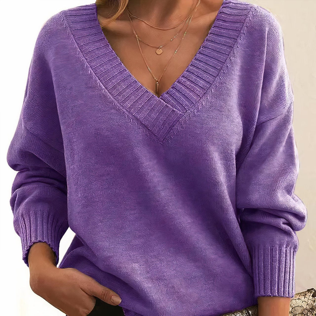 Grace | Luxurious V-Neck Cashmere Blend Knit Sweater 10