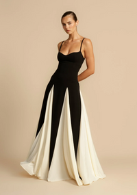 Sia | Elegantes Maxikleid mit Kontrastfarben