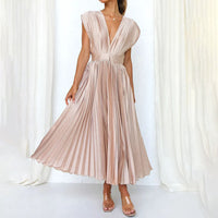 Isabella | Timeless and Flowing Wedding Guest Dress