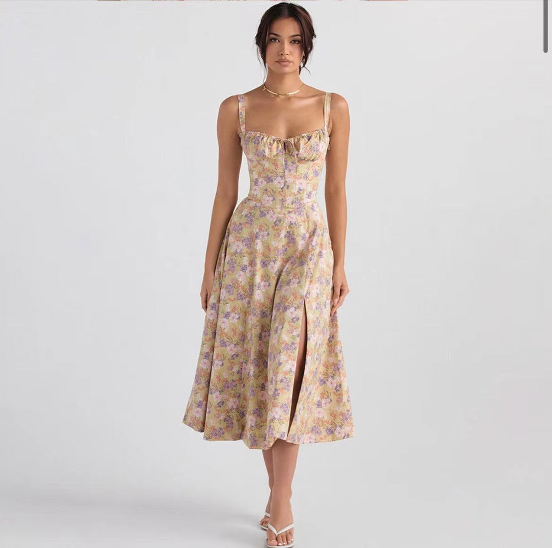 Jade | Comfortable Figure-Hugging Summer Dress 11