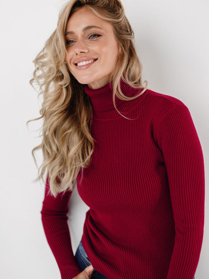 Jessika | Classic cotton turtleneck sweater 12