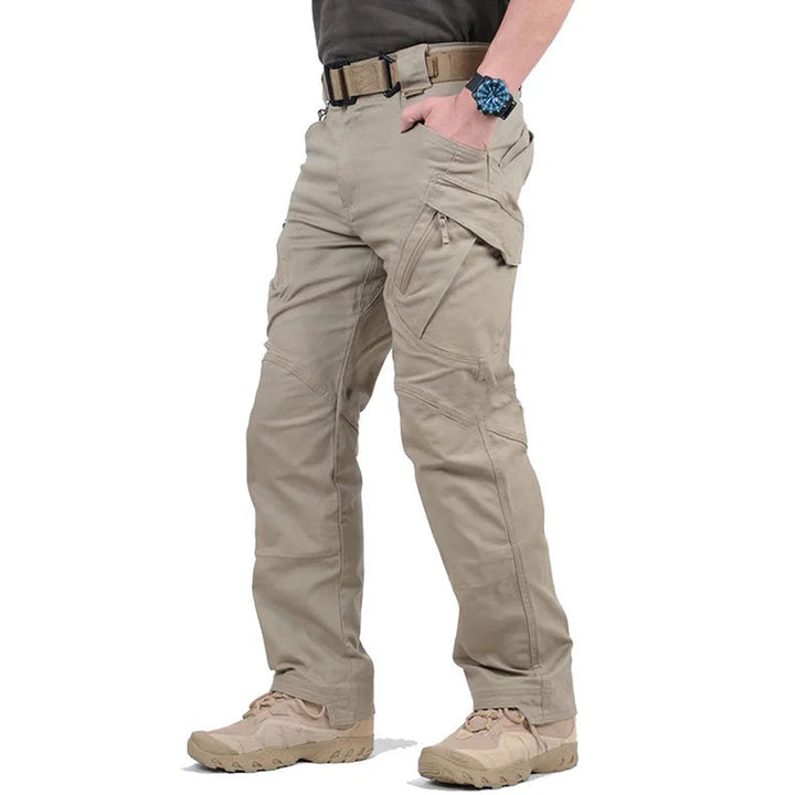 Lachlan | Cargo Pants With Pockets 2