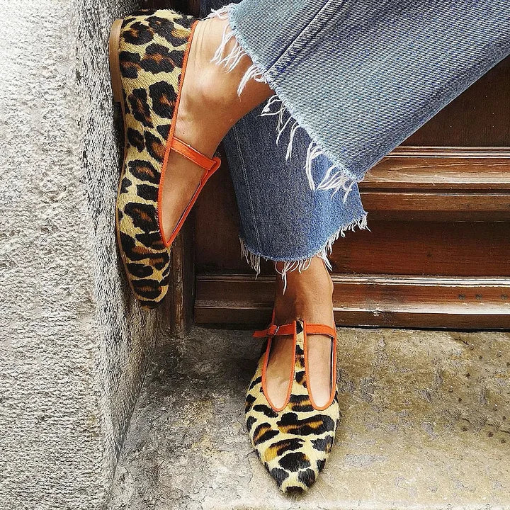 Laura | Comfortable & Versatile Leopard Print Loafers 0