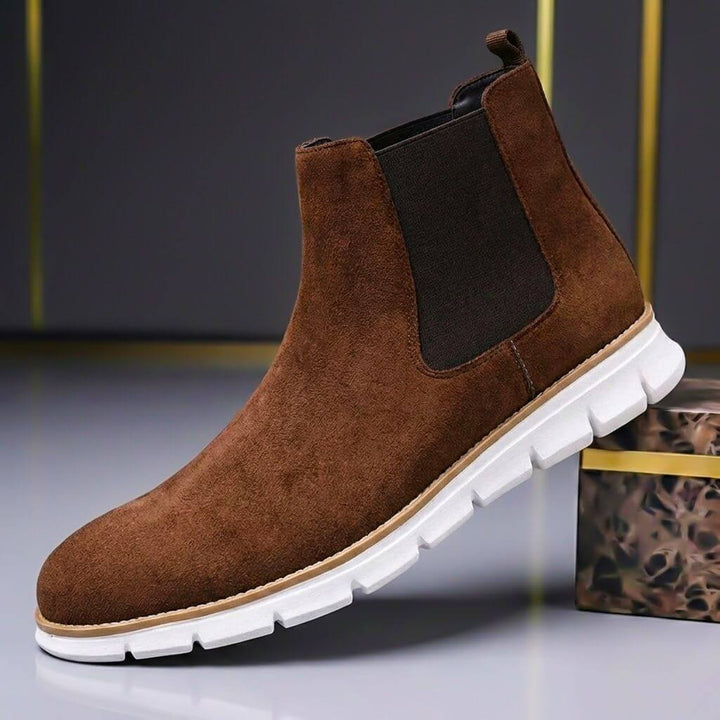 Leon | Sophistication and Premium Italian Suede Boots 0