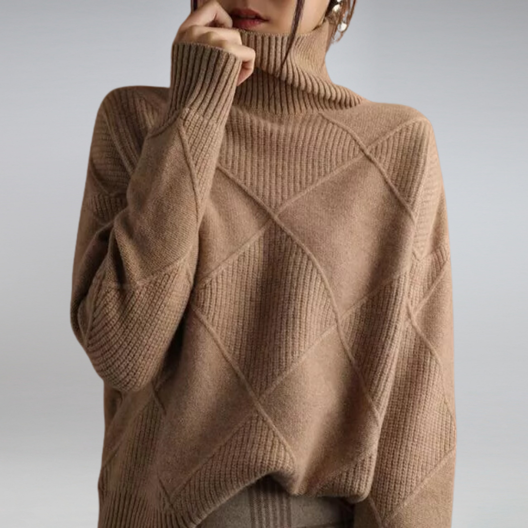 Lucy | Turtleneck Cashmere Sweater 11