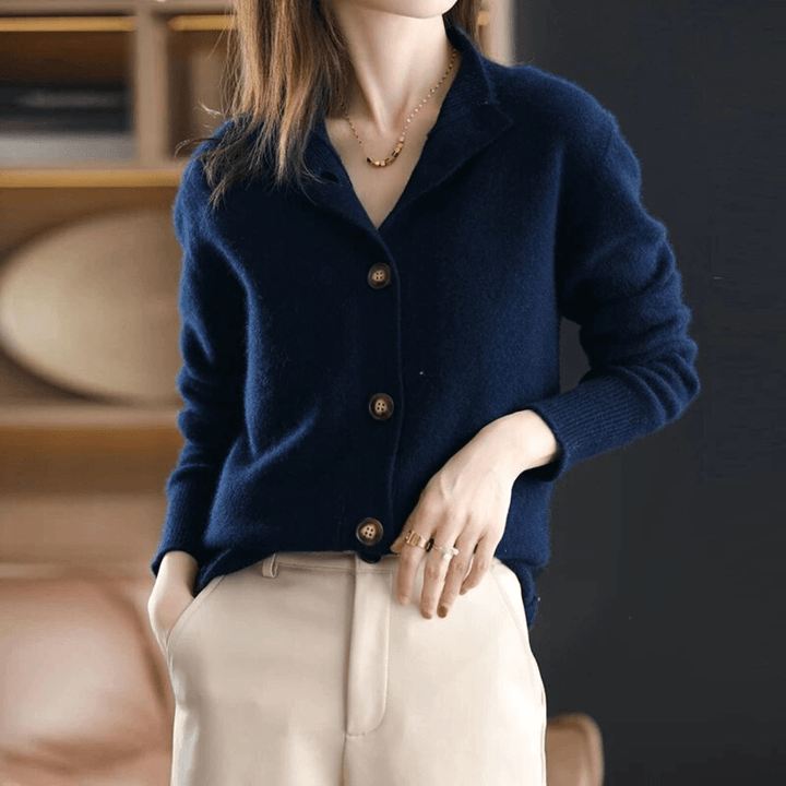 Luna | Luxury & Refined Women's Cashmere Cardigan 4
