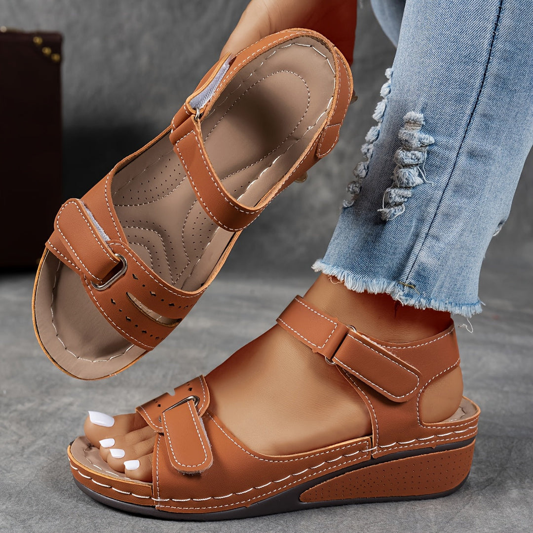 Mara | Elegant, Ergonomic & Comfortable Women's Sandals for Daily Use 3