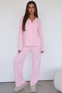 Chloe | Elegantes und luxuriöses Pyjama-Set mit weitem Bein