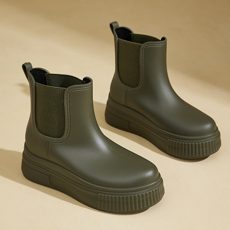 Mia | Classic And Waterproof rain boots 0
