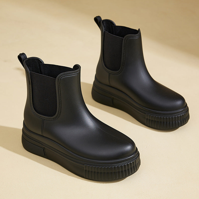Mia | Classic And Waterproof rain boots 2