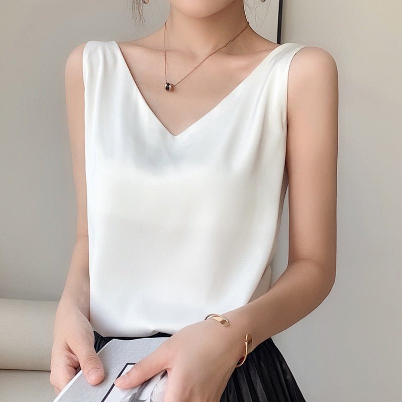 Michelle | Versatile and Comfortable Summer Tank Top 5