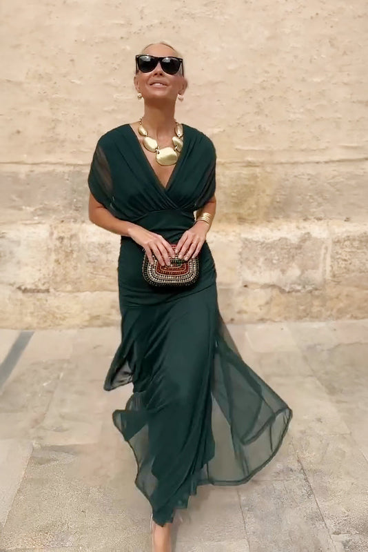 Nicole | Elegant V-Neck Maxi Dress with Pleated Waist 0