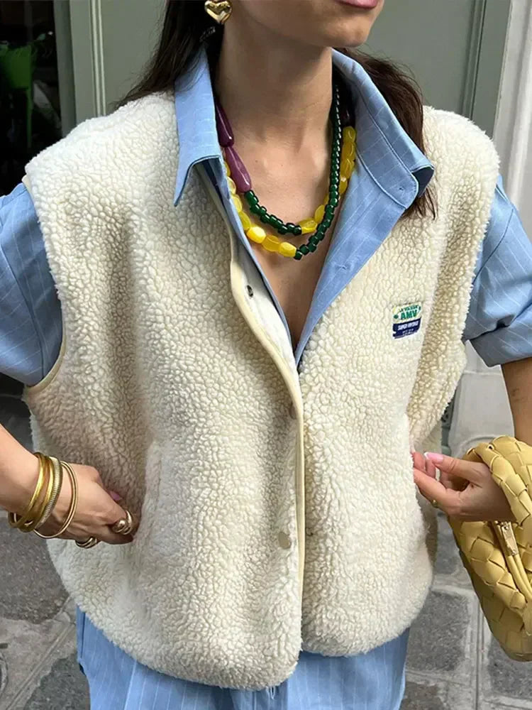 Olivia | Elegant and comfortable fleece vest 2
