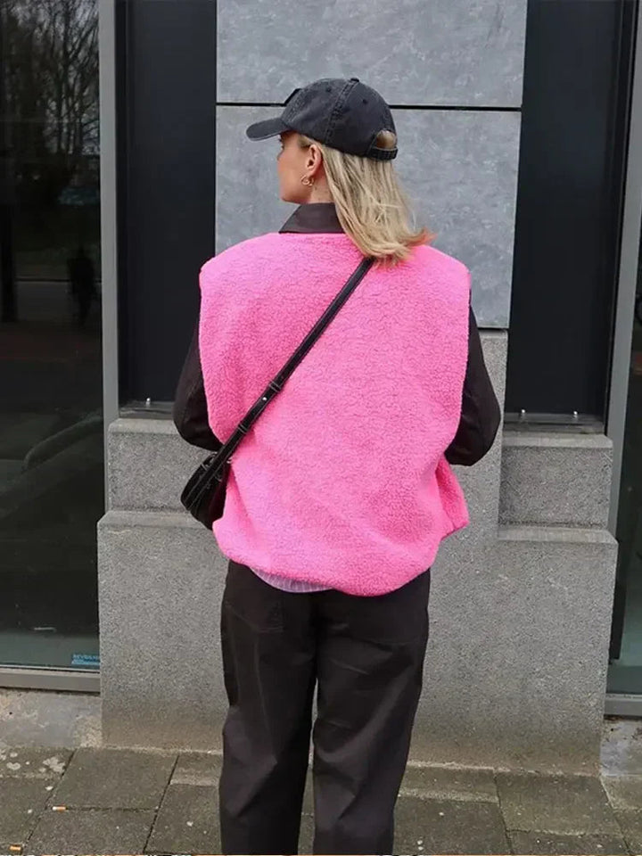 Olivia | Elegant and comfortable fleece vest 4