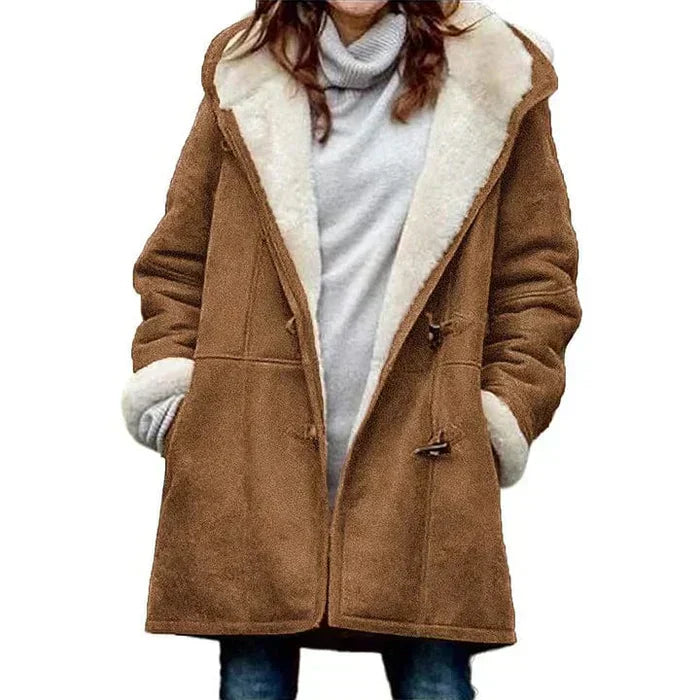 Petra | Stylish and comfortable hooded jacket 6