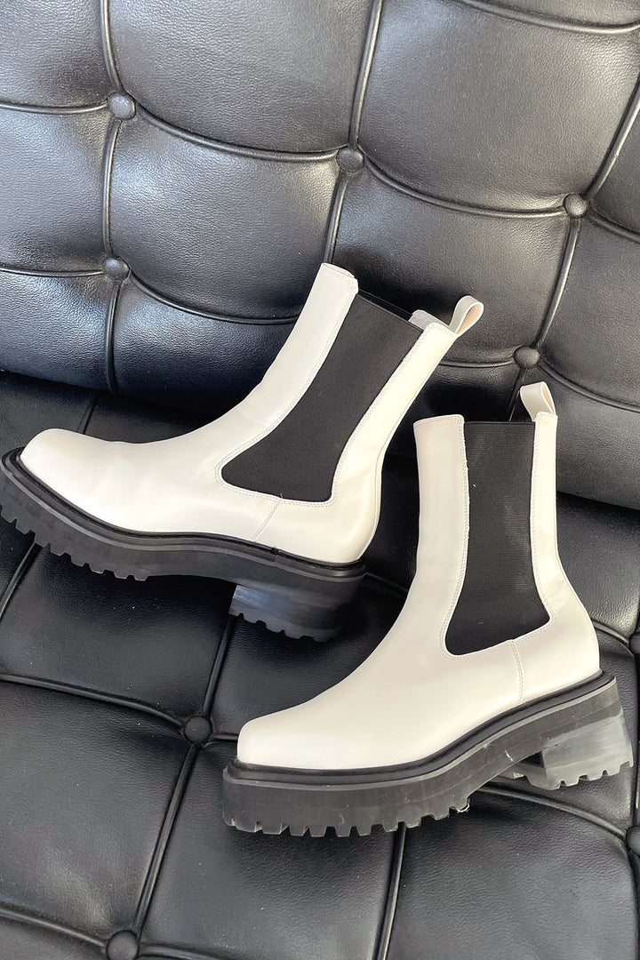 Robyn | Women's Two-Tone Ankle Boots 2
